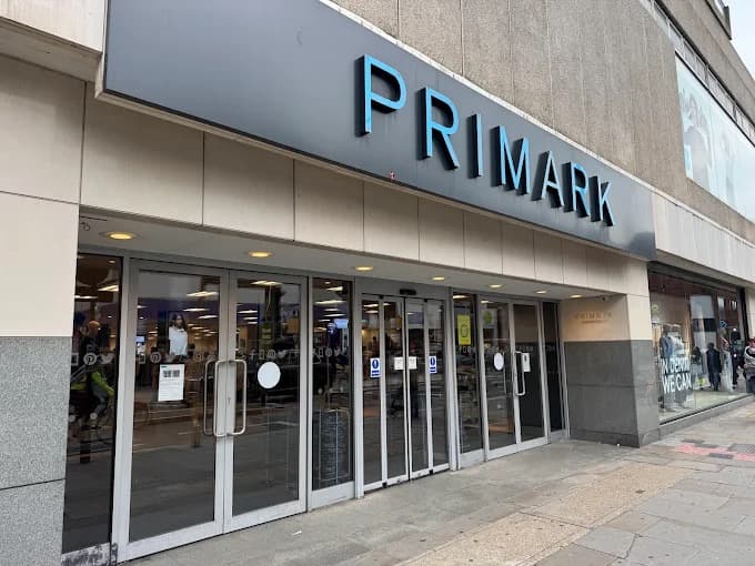 Primark · Taunton. A Star Decorators commercial decorating case study cover